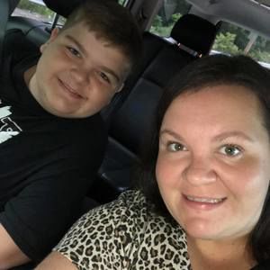 Meet your Posher, Tara